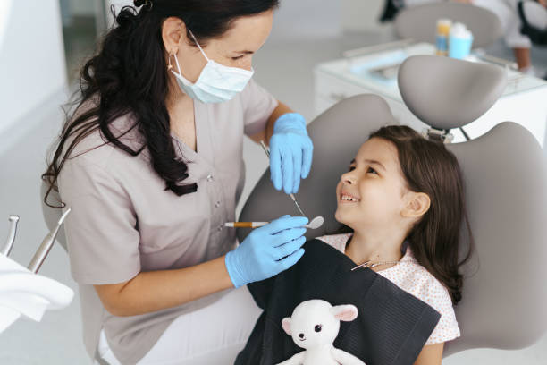 Best Emergency Cosmetic Dentistry in Viola, IL