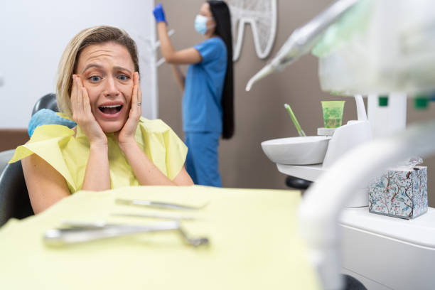 Best Emergency Dental Extractions in Viola, IL